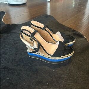 Plenty By Tracy Reese Black and Blue Tess Wedge Sandals